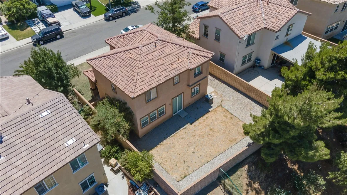main property photo 27
