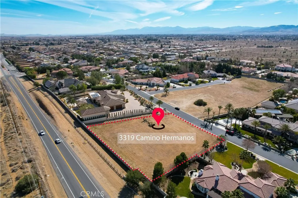 main property photo 5