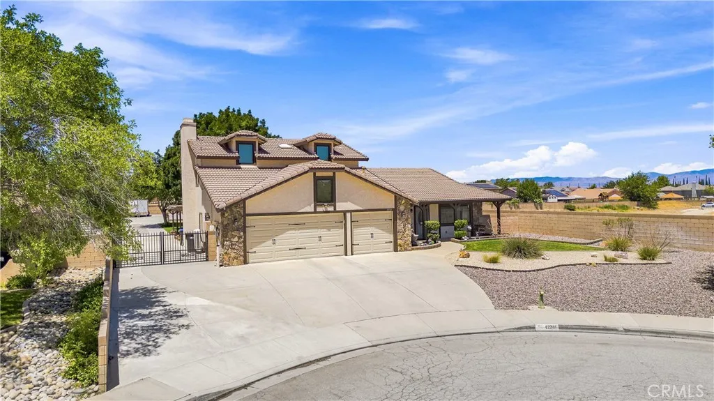 main property photo 2