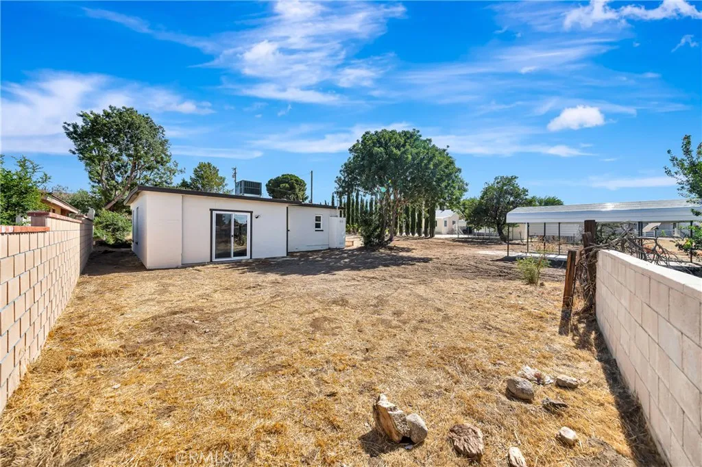 main property photo 26
