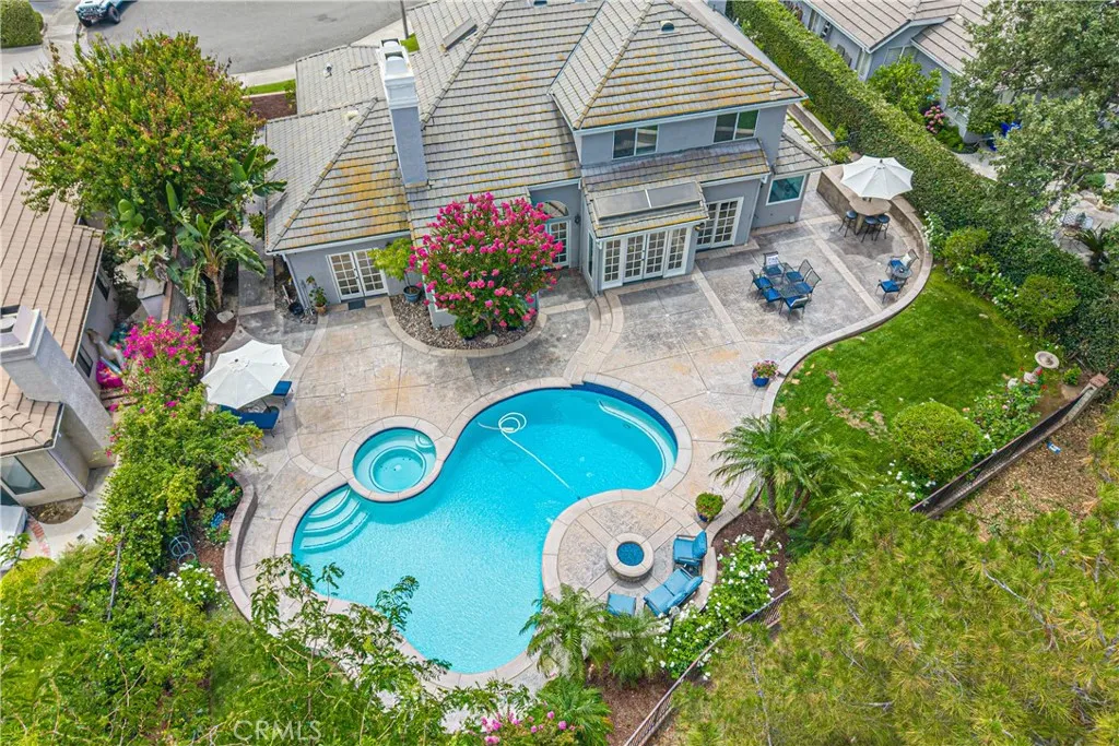 main property photo 49