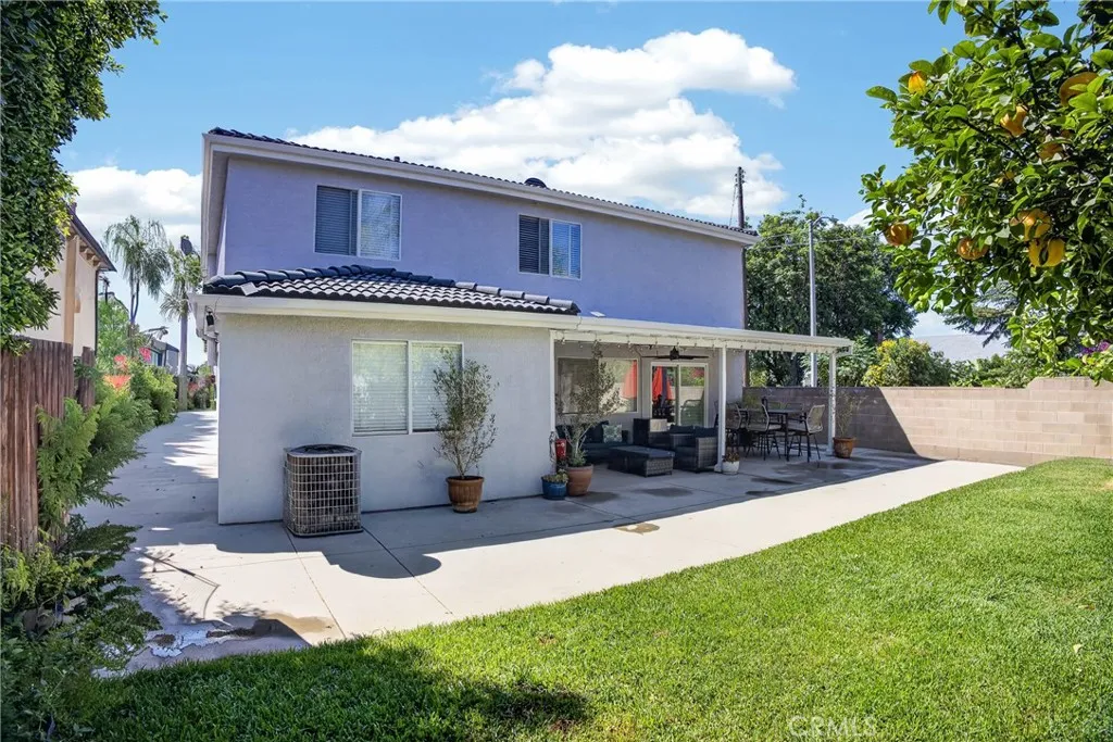 main property photo 10