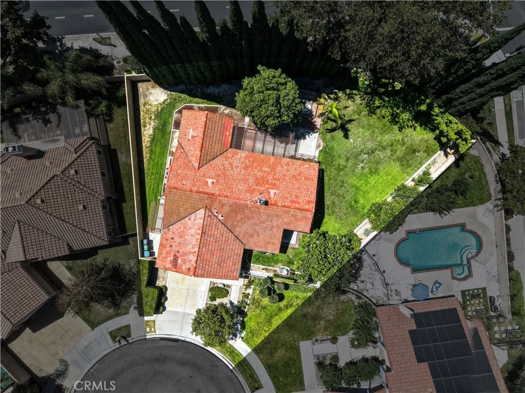 main property photo 50
