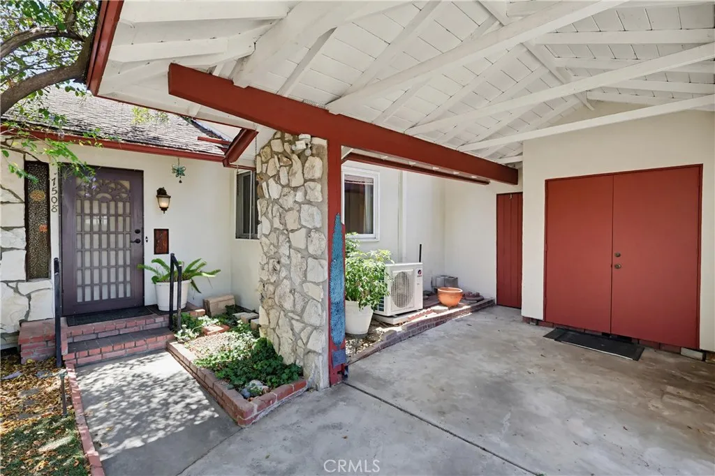 main property photo 59