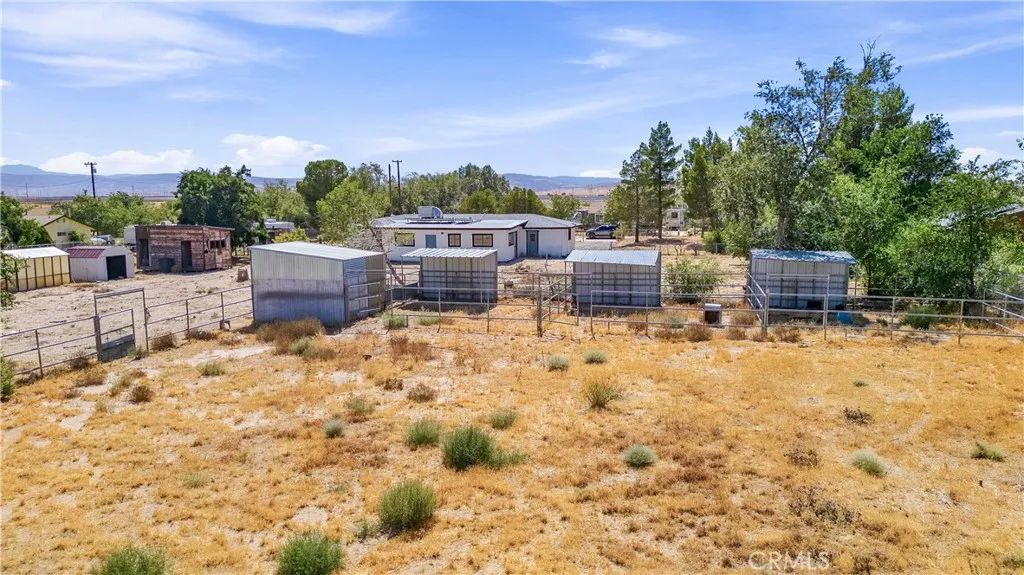 main property photo 33