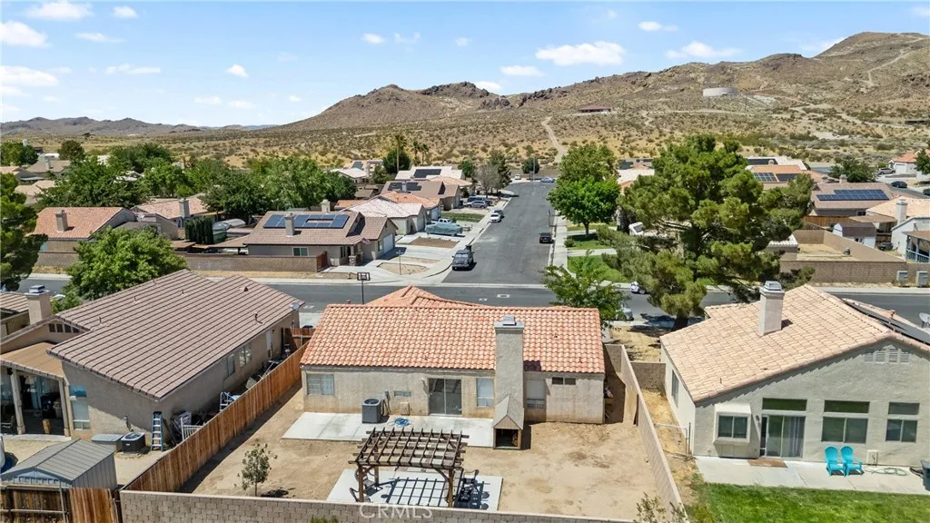 main property photo 31