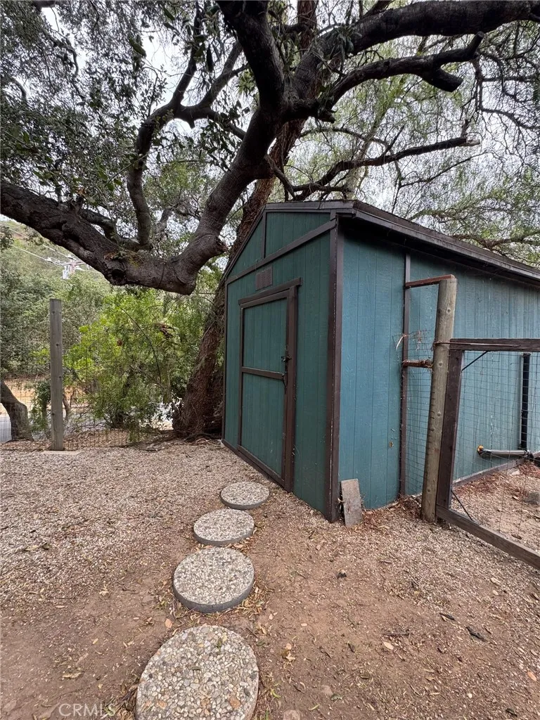 main property photo 38