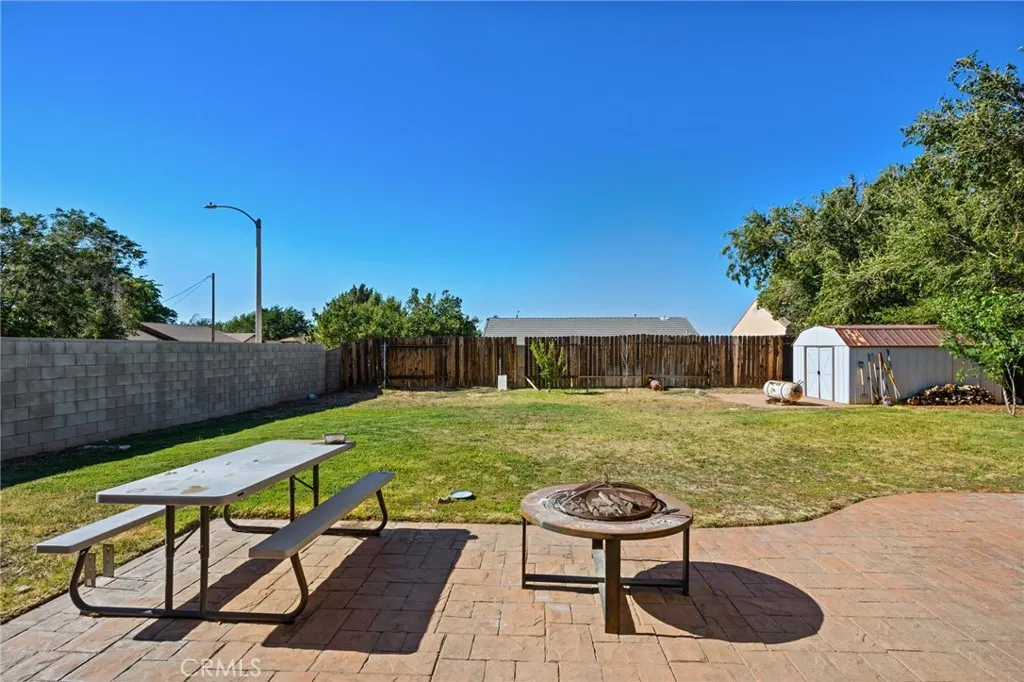 main property photo 30