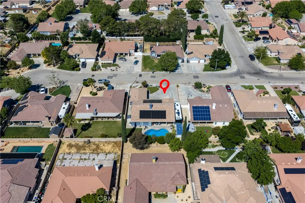 main property photo 35