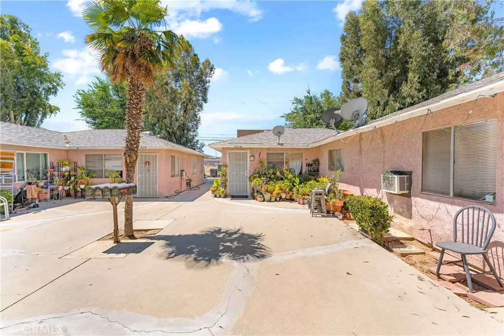 main property photo 13