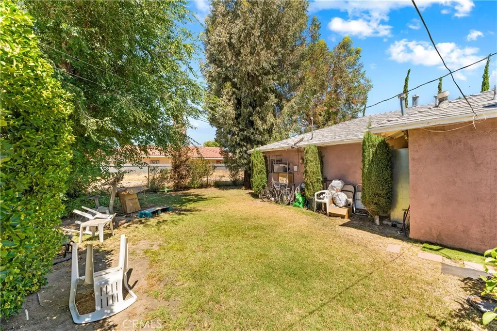 main property photo 38