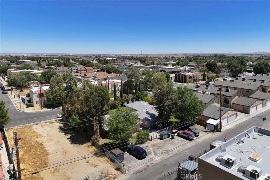 main property photo 47