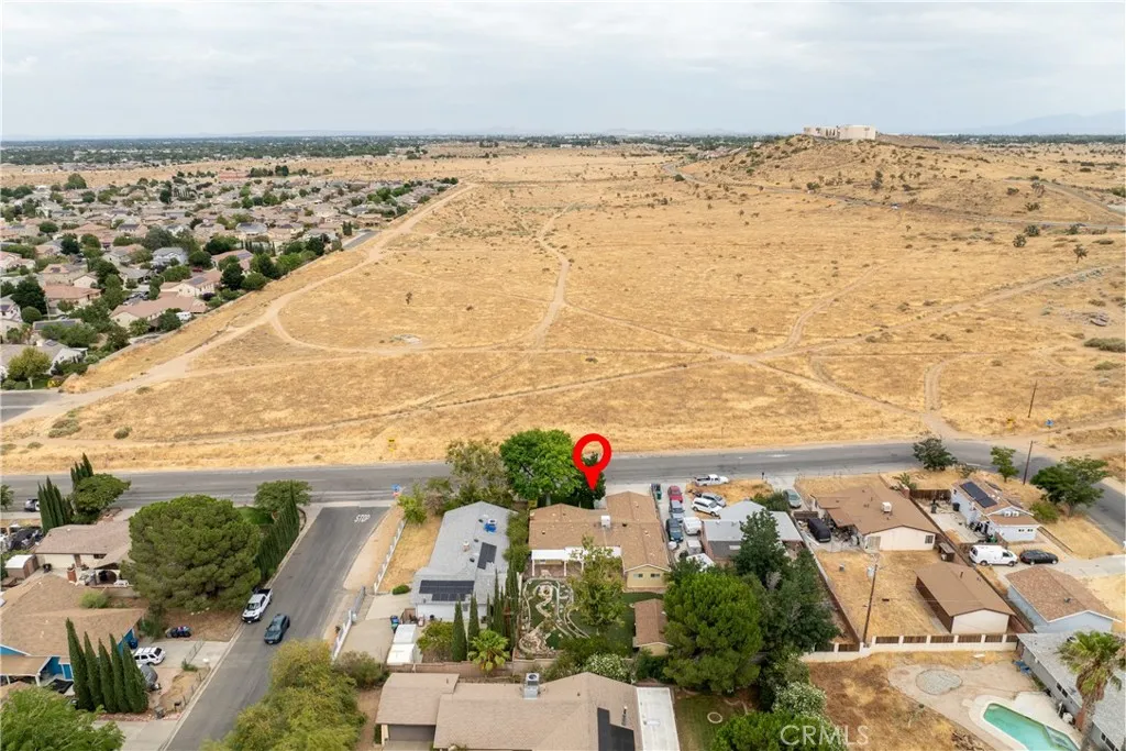 main property photo 25