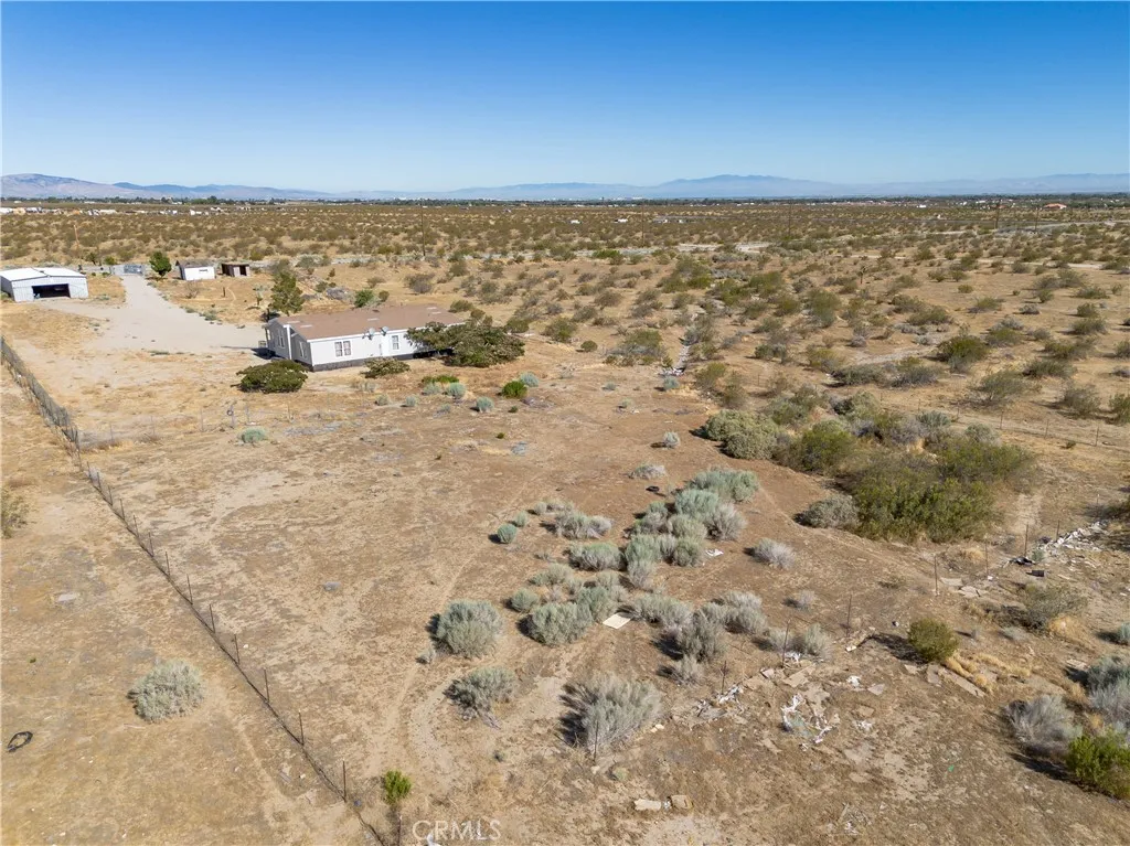 main property photo 22