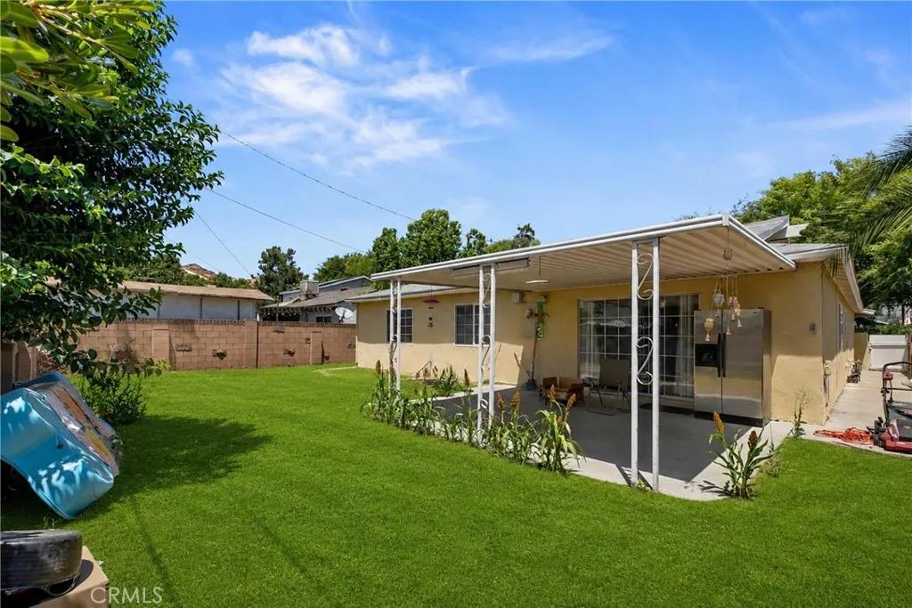 main property photo 40