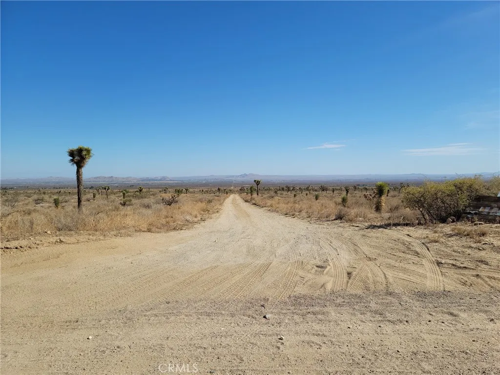 main property photo 7