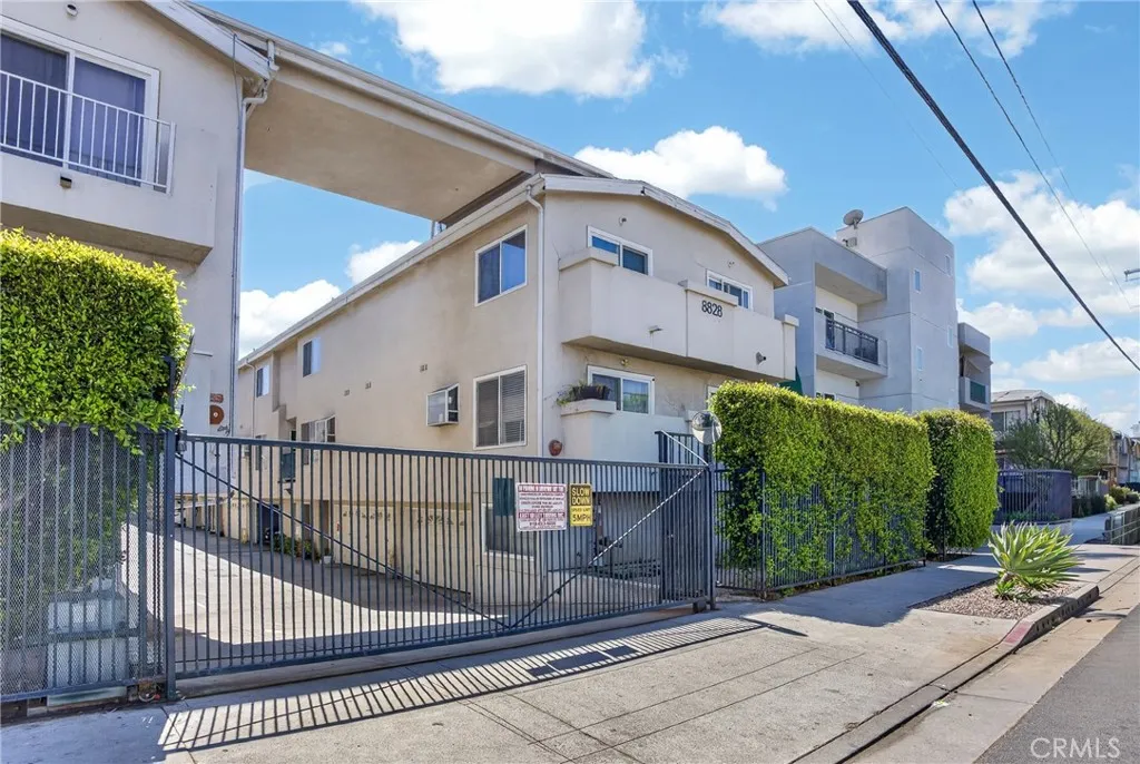 main property photo 36