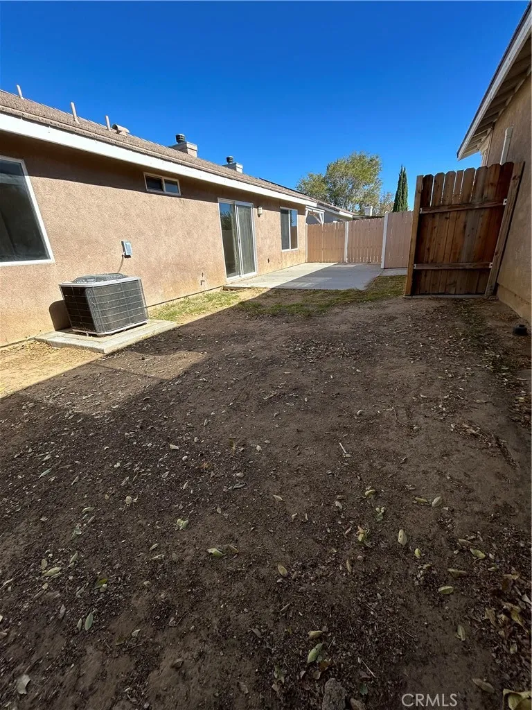 main property photo 4