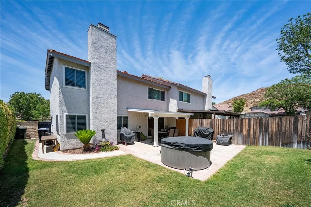 main property photo 19