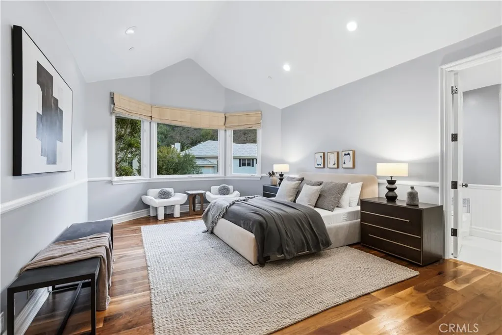 main property photo 78