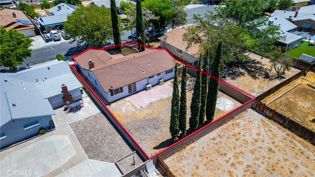 main property photo 23