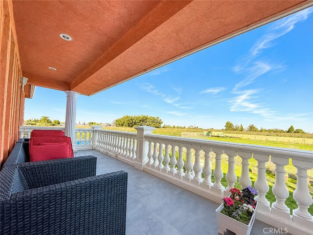 main property photo 29
