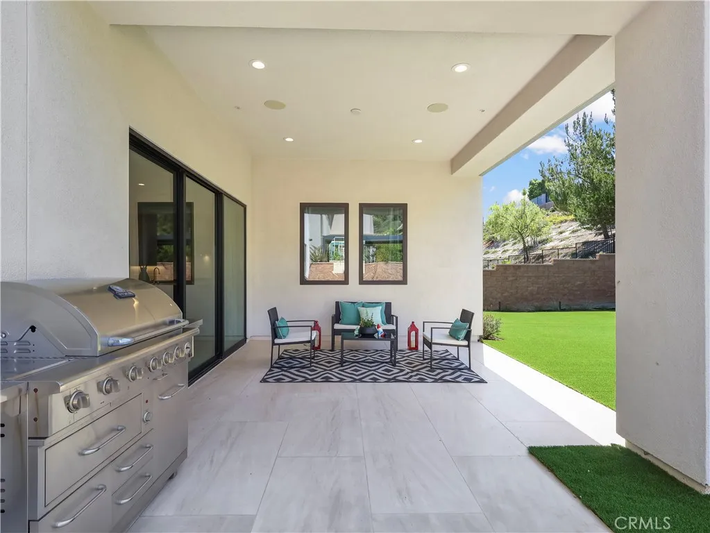 main property photo 60