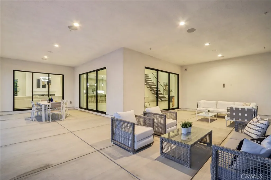 main property photo 59