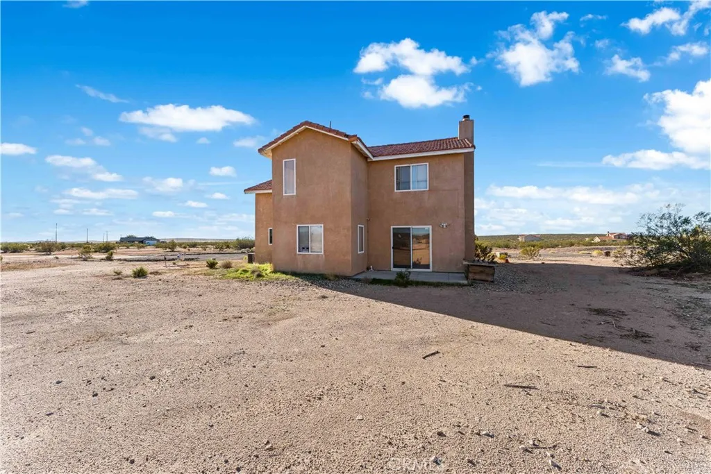 main property photo 20