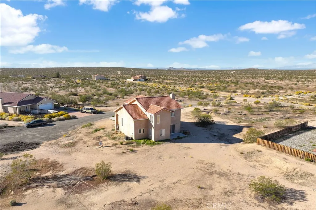 main property photo 26