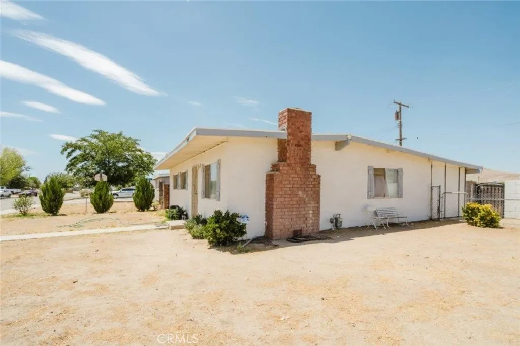 main property photo 2