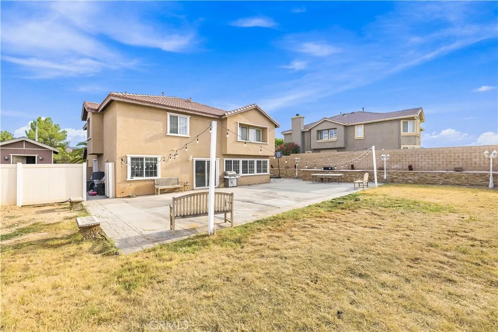 main property photo 5