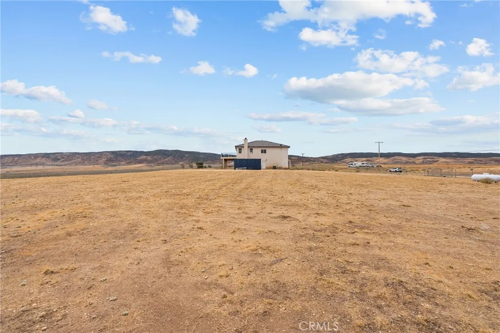 main property photo 45