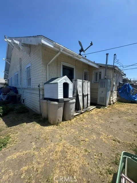 main property photo 7