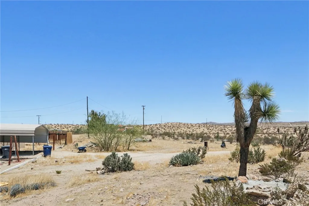 main property photo 16