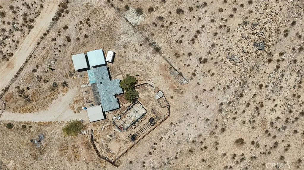 main property photo 22