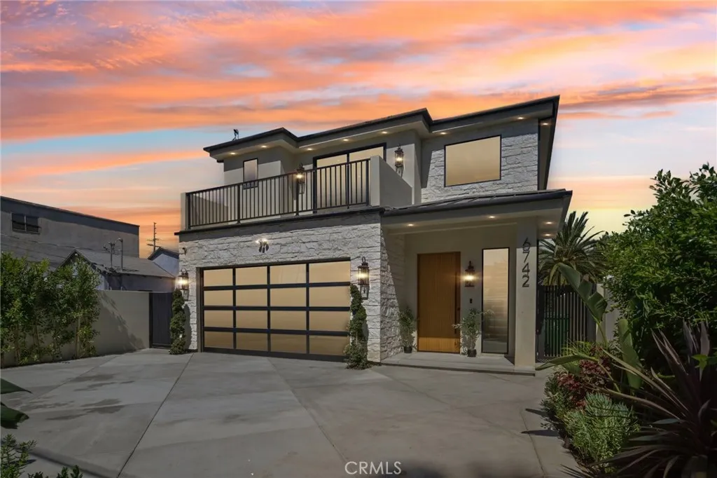 main property photo 70