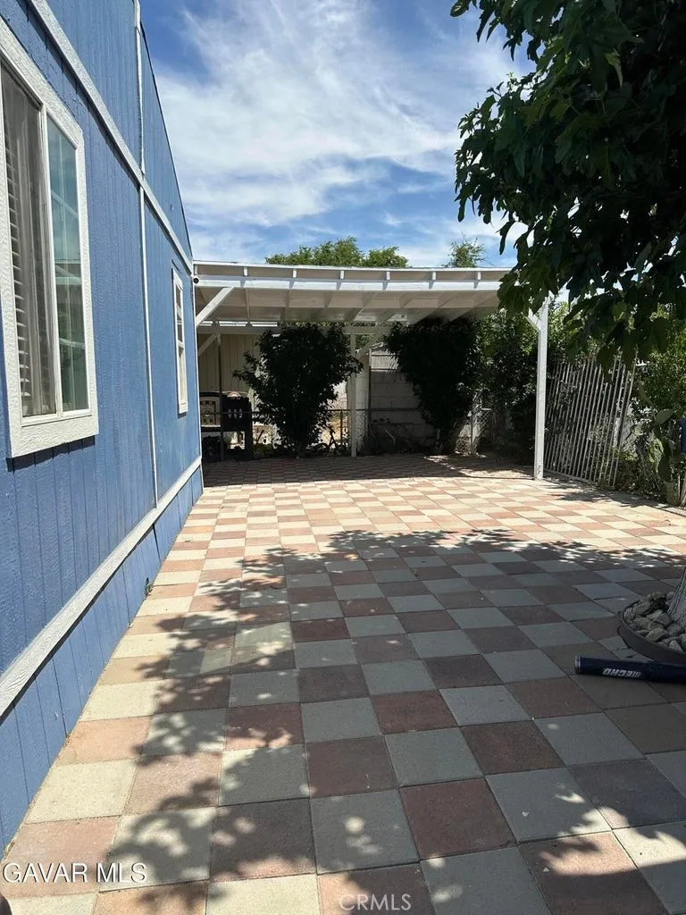 main property photo 19