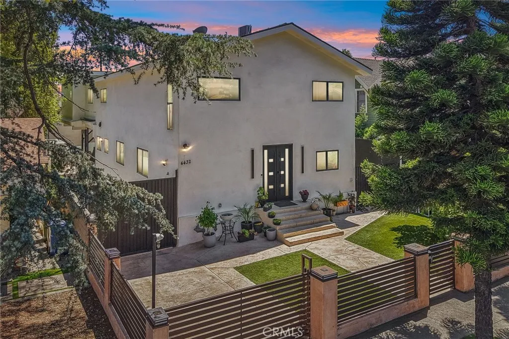 main property photo 60