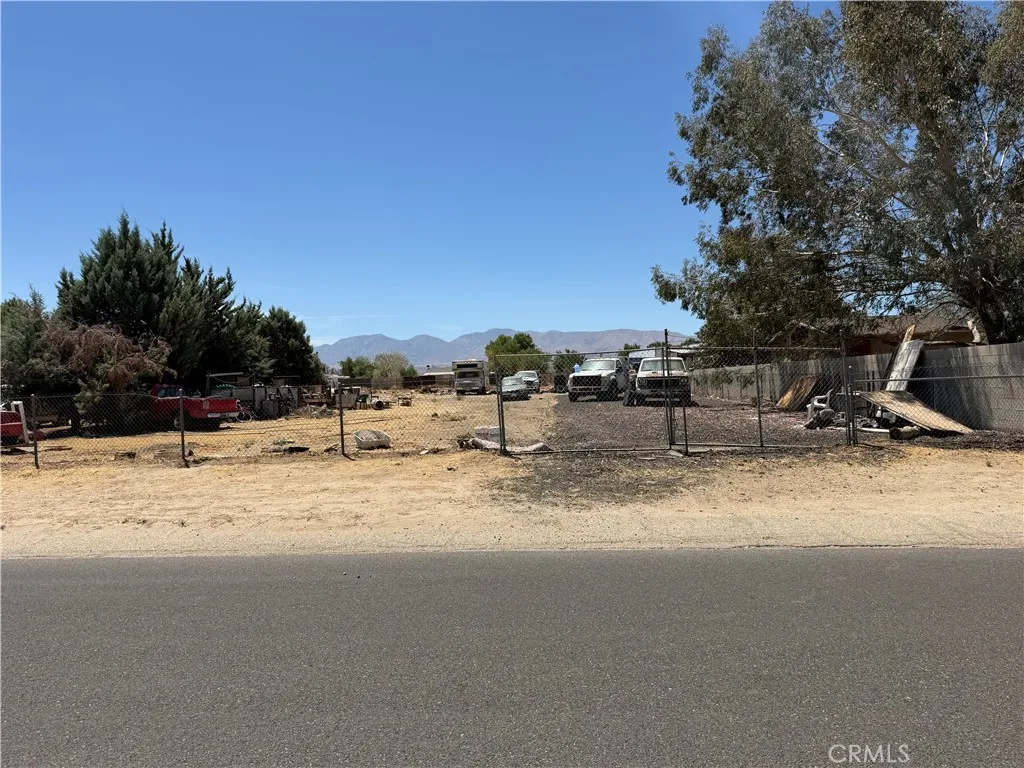 main property photo 11