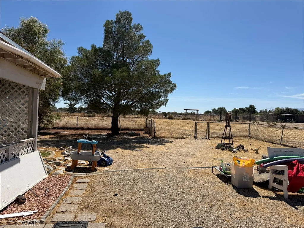 main property photo 36