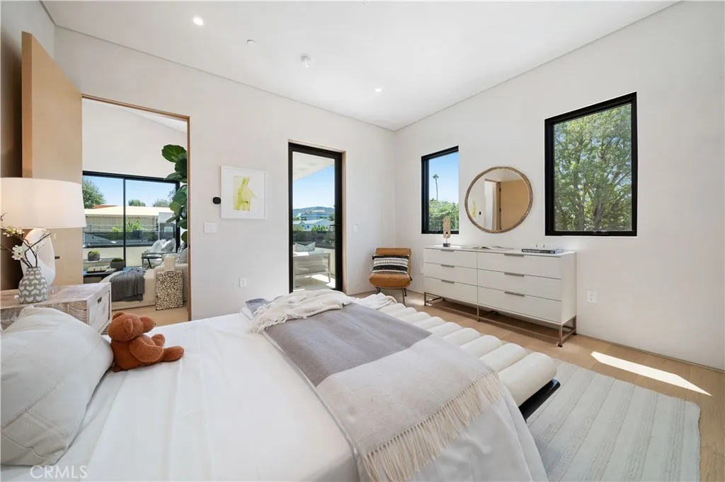 main property photo 63