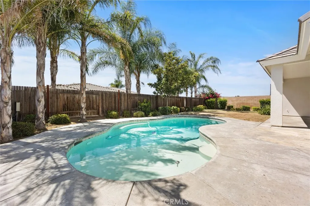 main property photo 48
