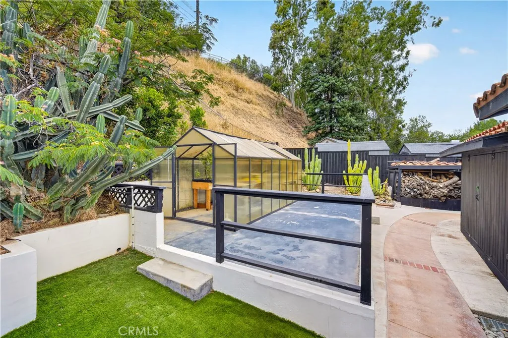 main property photo 58