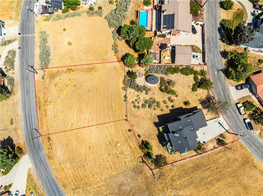 main property photo 47