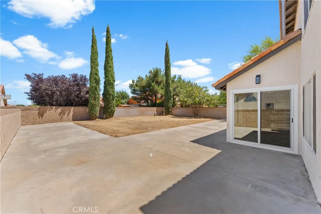 main property photo 37