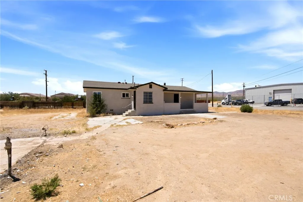 main property photo 25