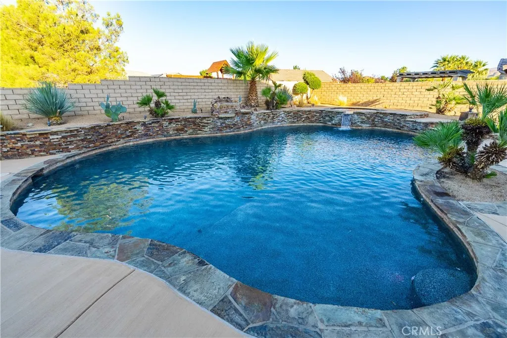 main property photo 49