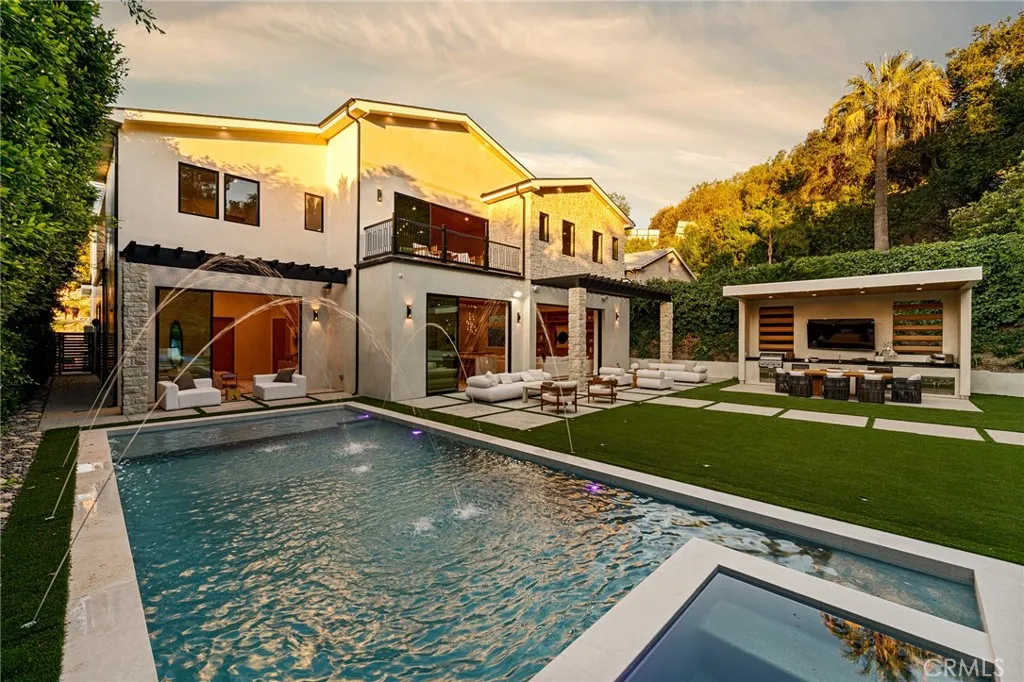main property photo 66
