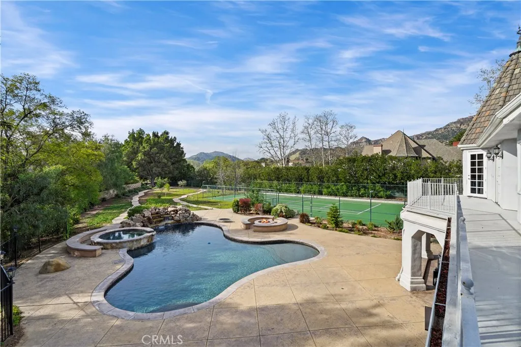 main property photo 31